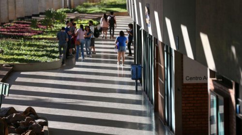 [Inscrições para bolsas remanescentes do ProUni terminam quarta-feira]