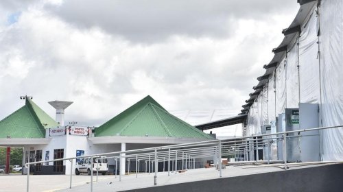[Covid-19: Salvador planeja fechar hospitais de campanha até janeiro]
