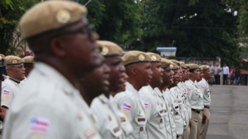[Candidatos autodeclarados negros nos concursos da PM e Bombeiros são convocados para aferição]