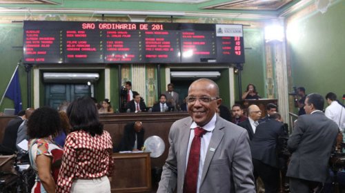 [“Lei que multa quem discriminar LGBTs é um avanço histórico para Salvador e exemplo para o paí...]