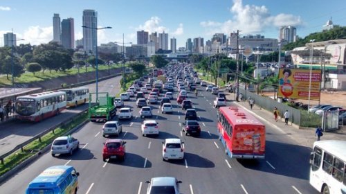 [Salvador tem menos acidentes e aumento da letalidade no trânsito ]