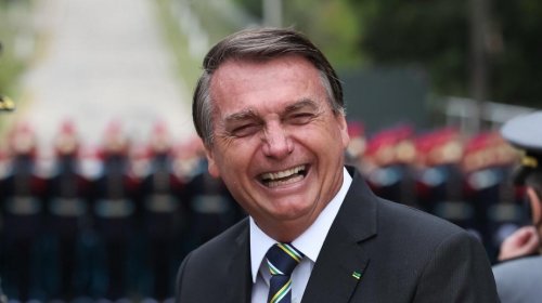 [Bolsonaro ataca Doria e fala em reeditar decreto do SUS]