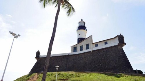 [Farol da Barra será reaberto ao público nesta sexta-feira]