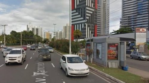 [Trânsito é alterado temporariamente na região da Av. Tancredo Neves]