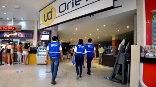 [Cinemas e teatros voltam a fechar em Salvador]