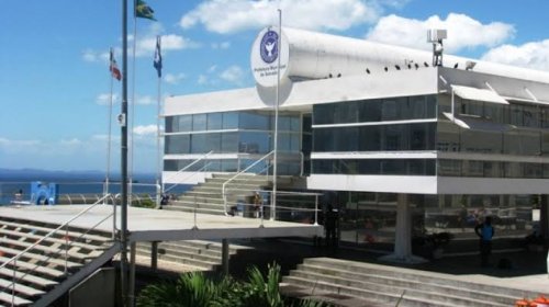 [Salário e 13º dos servidores de Salvador são antecipados]