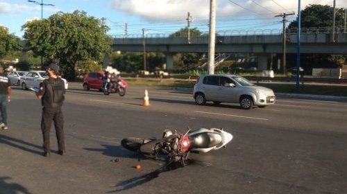 [Acidentes de trânsito em Salvador aumentaram 60% após flexibilização no isolamento contra a Co...]