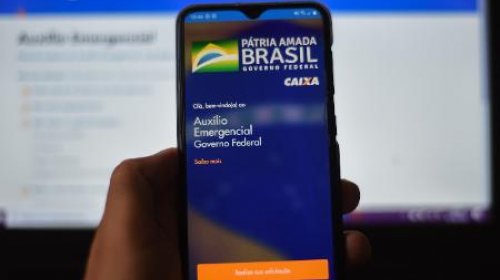 [Caixa paga auxílio emergencial para nascidos em setembro]