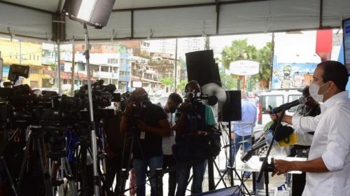 [Salvador quer começar vacinação 48 horas após receber doses da União]