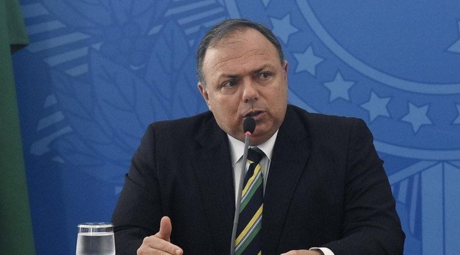 [Vacinação no Brasil começa às 10h da próxima quarta, diz Ministério da Saúde]