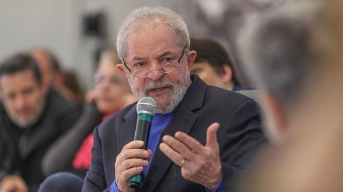 [Lula recebe alta após ficar internado com bacteremia]