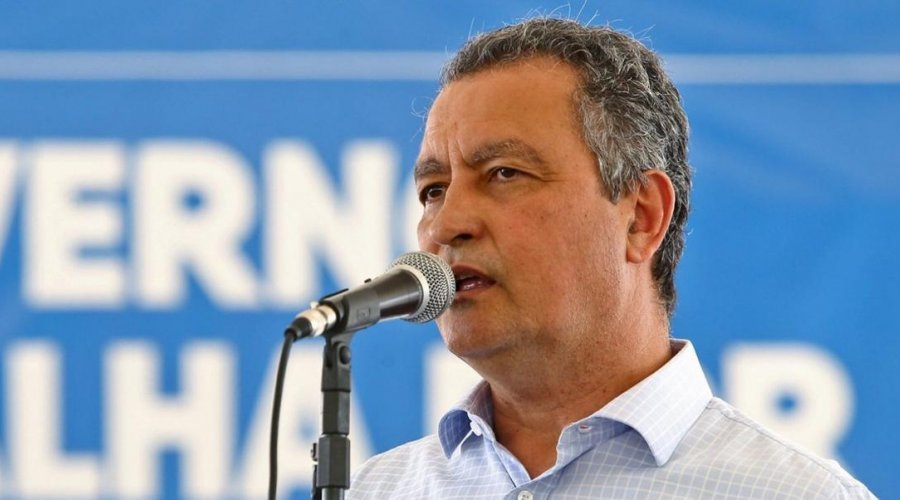 [Rui avalia toque de recolher em toda a Bahia para conter avanço da Covid-19]
