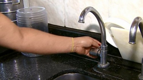 [Embasa responde sobre denúncias no fornecimento de água irregular em Mussurunga 1 e 2]