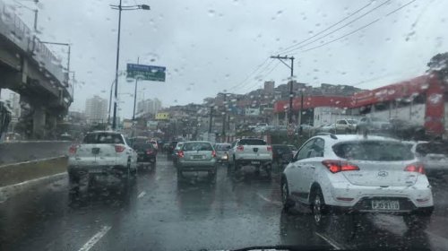 [Codesal registra três ocorrências em segunda-feira chuvosa]