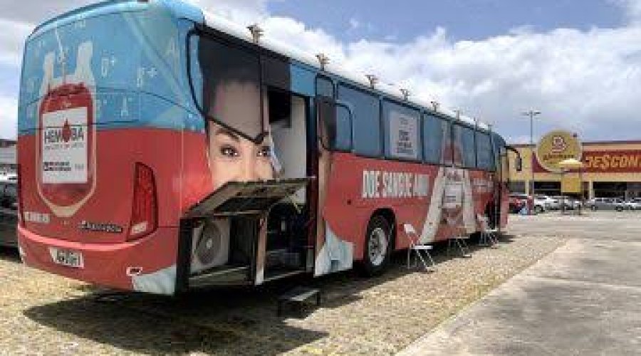 [Hemoba retoma coleta de sangue itinerante em Salvador para facilitar doação durante o lockdown]