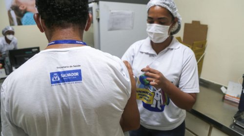 [Salvador ultrapassa a marca de 200 mil vacinados contra a Covid-19 ]