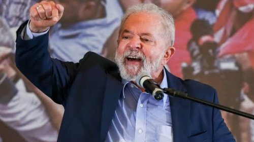 [Lula avalia aliança do PT com o centro ‘se for preciso’ contra Bolsonaro]