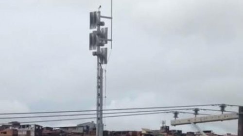 [Sirene de alerta de deslizamento é acionada no bairro de Alto da Terezinha nesta sexta-feira]