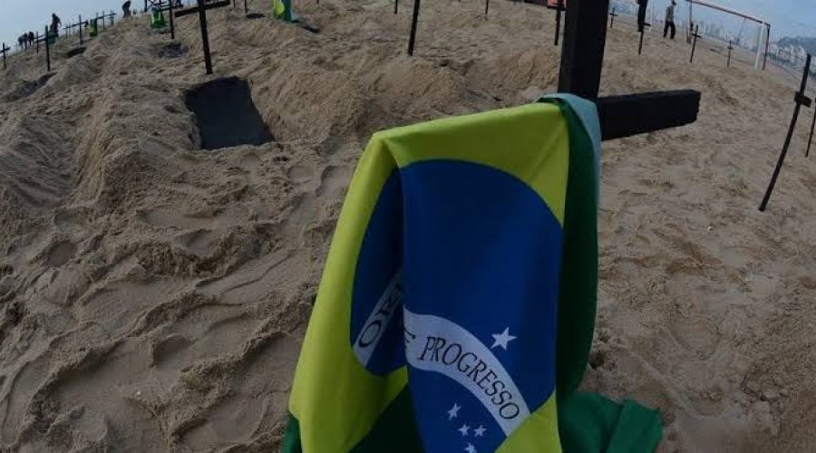 [Número de mortes por coronavírus sobe para 361,8 mil no Brasil]