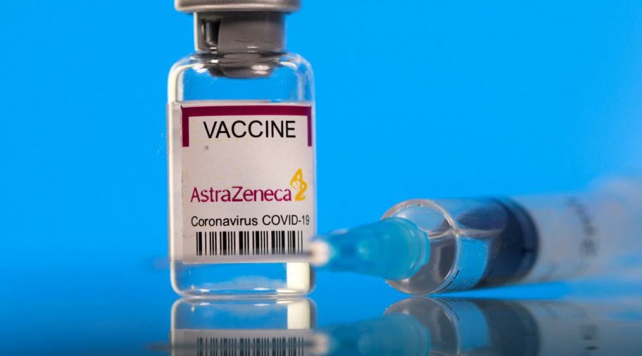 [Lote de 220 mil doses da vacina do Covax Facility chega ao Brasil ]