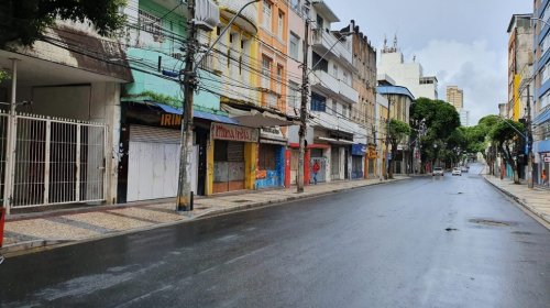 [Atividades não essenciais passam a funcionar em novos horários ]
