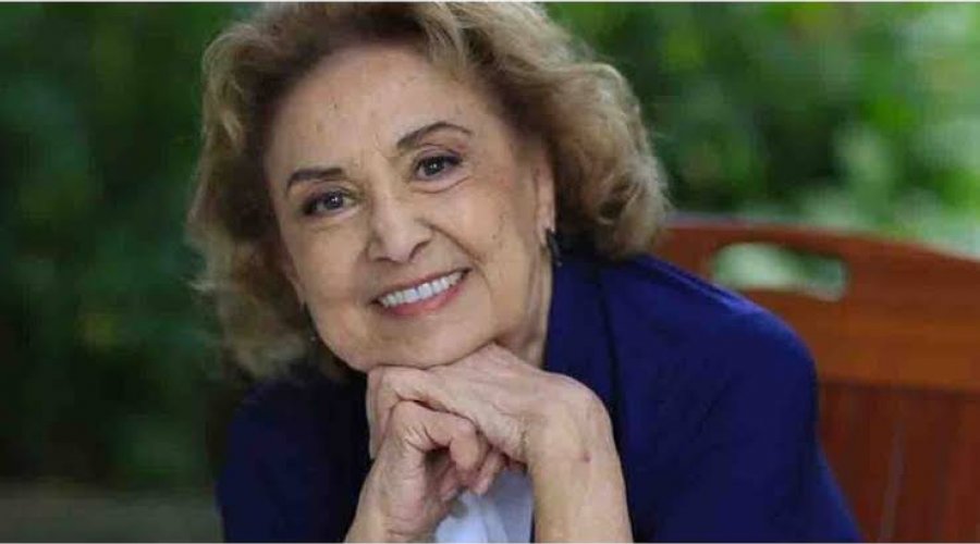 [Morre a atriz Eva Wilma, aos 87 anos, de câncer no ovário ]