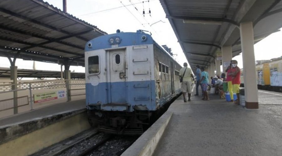 [Componentes do trem do Subúrbio Ferroviário serão leiloados]