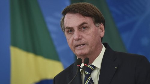 [Bolsonaro afirma que governo cuidou de vidas e da economia durante a pandemia]