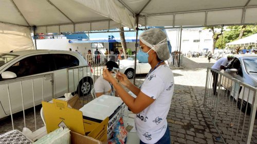 [Mutirão da Idade para vacinação contra Covid-19 acontece até as 18h desta terça em Salvador; f...]