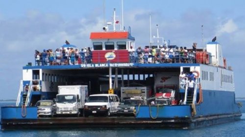[Travessia de ônibus e caminhões entre sextas e segundas está suspensa temporariamente ]