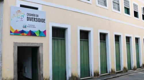[Centro de Promoção e Defesa dos Direitos LGBT da Bahia já realizou mais de 2,4 mil atendimento...]