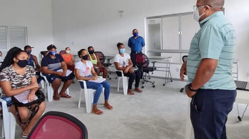 [Centro Comunitário Arnaldo Anselmo oferece curso de informática gratuitamente]
