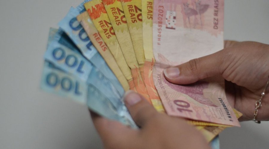 [Pagamento da 16ª parcela do Salvador Por Todos começa nesta quarta (28)]