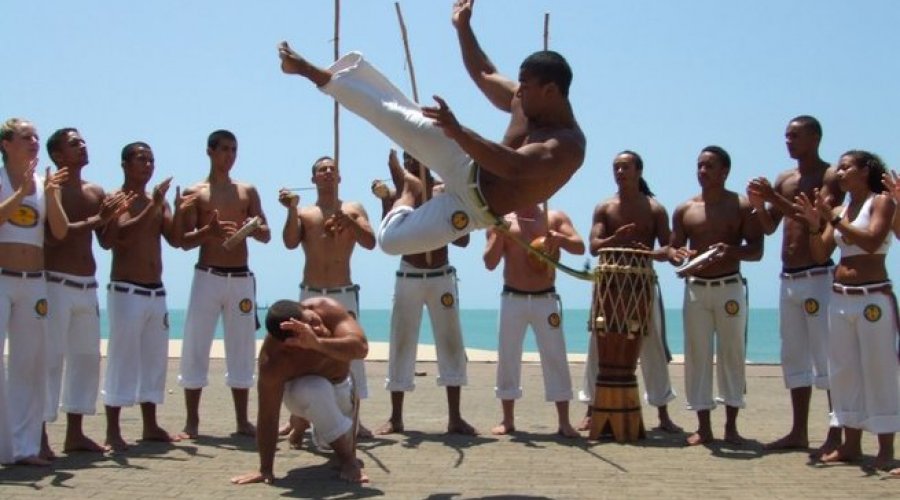 [Cabula Curioso: Dia do capoeirista, celebra uma das maiores expressões culturais brasileira.]