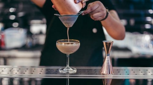 [Cursos gratuitos e online de qualificação para bares e restaurantes estão com inscrições abert...]