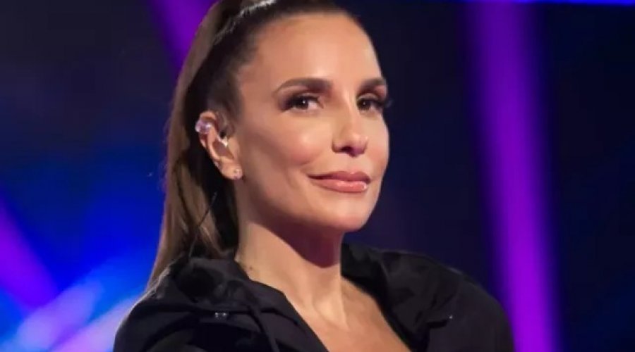 [Ivete Sangalo canta 'hino' de protestos contra Bolsonaro e fala sobre fake news na Globo]