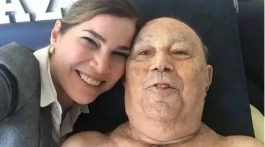 [Morre em consequência da covid pai de Mayra Pinheiro, a capitã cloroquina]