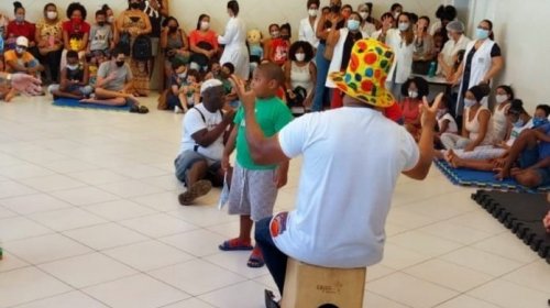 [Grupo de Teatro da PM retoma apresentações com esquete infantil]