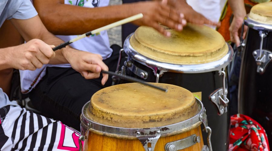 [Associação de Moradores Quilombo de Nova Constituinte está com inscrições abertas para oficina de percussão ]