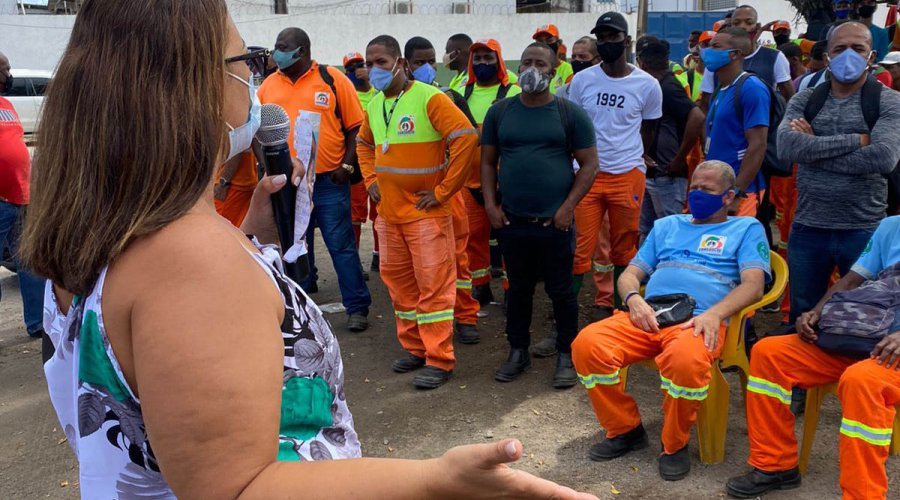 [SindilimpBA inicia série de paralisações e pede avanço na campanha salarial dos trabalhadores de limpeza urbana]