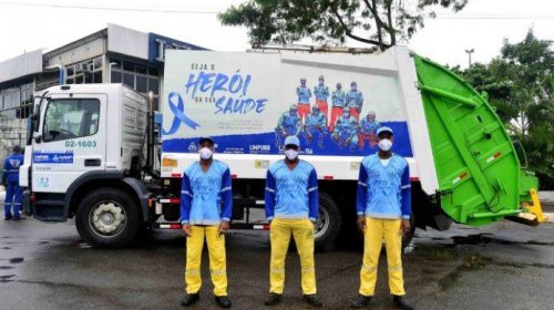 [Caminhões da Limpurb entram na campanha Novembro Azul]