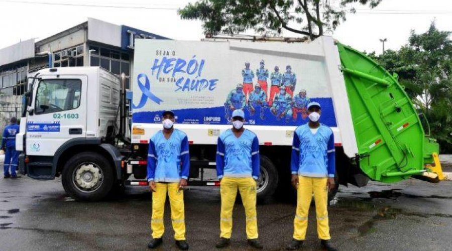 [Caminhões da Limpurb entram na campanha Novembro Azul]