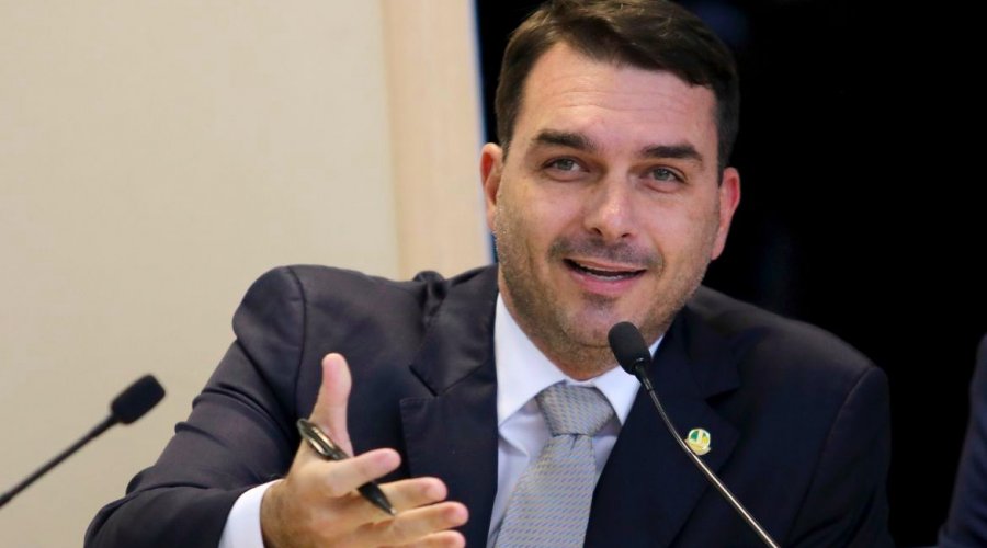 ['Perseguição chega ao fim', diz Flávio Bolsonaro sobre decisão do STJ]