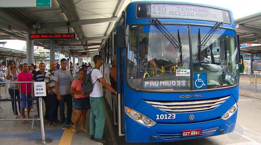 [Bruno Reis fala de aumento de tarifa de ônibus e cita fatores condicionantes]