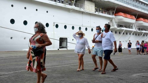 [Salvador recebe primeiro cruzeiro marítimo após vinte meses]