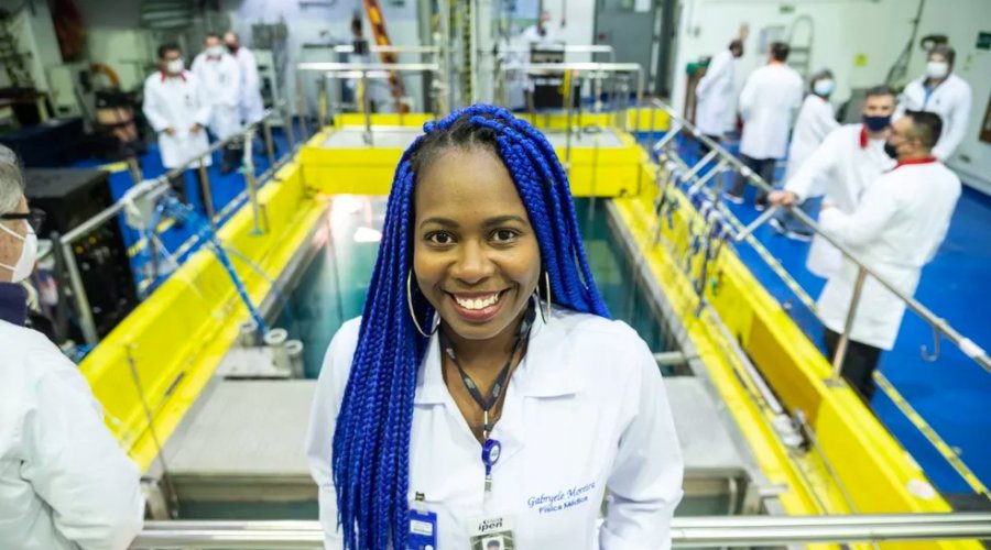 [Estudante da USP é primeira brasileira preta premiada com bolsa de agência nuclear internacional]