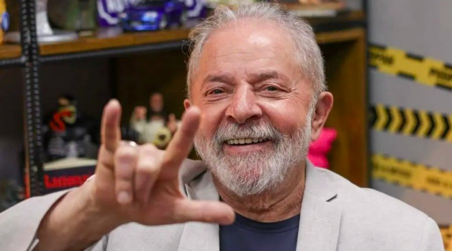 [Menções espontâneas pró-Lula dominam Twitter na virada do ano, mostram dados da rede]