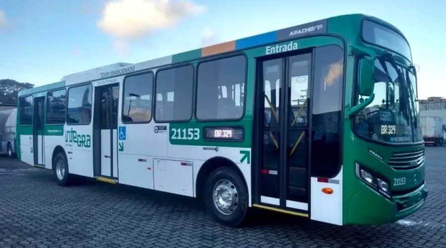 [Conselho de Saúde da Bahia aciona MP e pede aumento de frota de ônibus em Salvador para conter avanço da Covid-19]