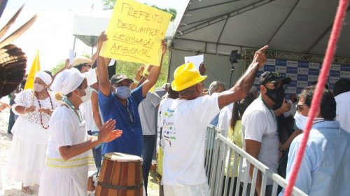 [ACM Neto e Bruno Reis enfrentam protesto religioso e ambiental nas dunas de Itapuã]