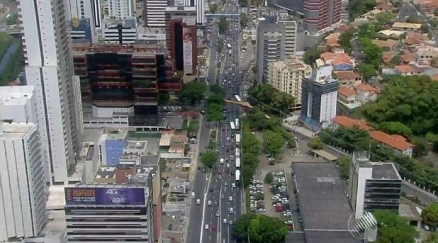 [Trânsito é alterado em trechos da Avenida Tancredo Neves a partir de sábado (2)]